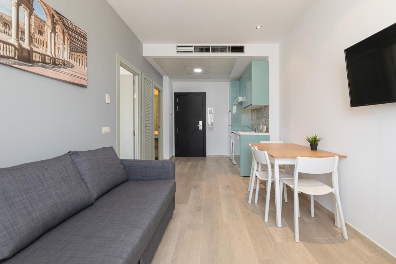 Apartment With Free Parking And Pool บอร์มูโคส ภายนอก รูปภาพ